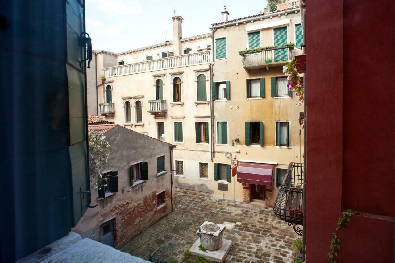 Al Mezzanino, Palazzo Torniello Lägenhet Venedig Exteriör bild