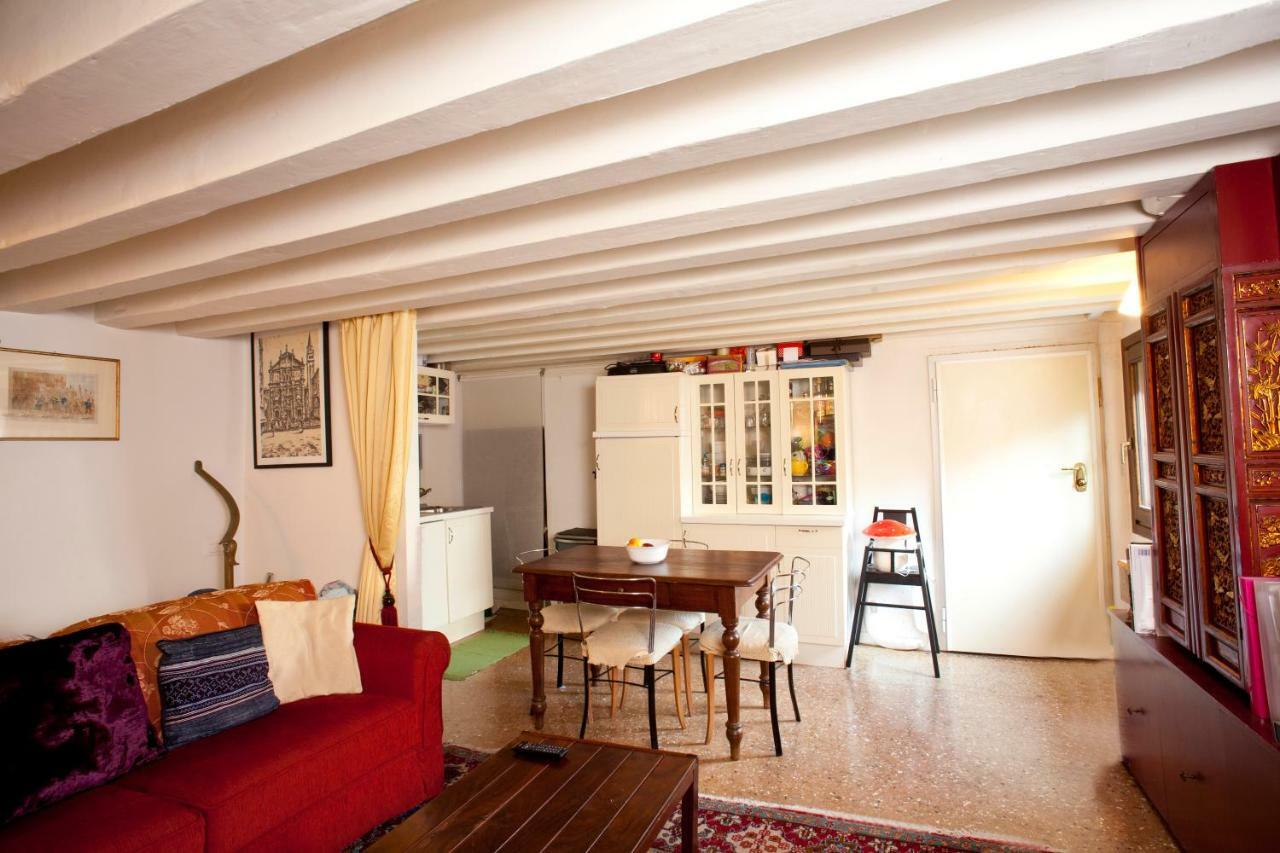 Al Mezzanino, Palazzo Torniello Lägenhet Venedig Exteriör bild